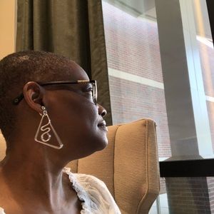 Meet your Posher, Denice